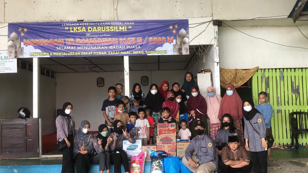 HMPS Peko Bakti Sosial bersama LKSA DARUSSLIMI